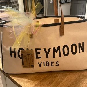 Brand new “HONEYMOON VIBES” Large canvas tote
